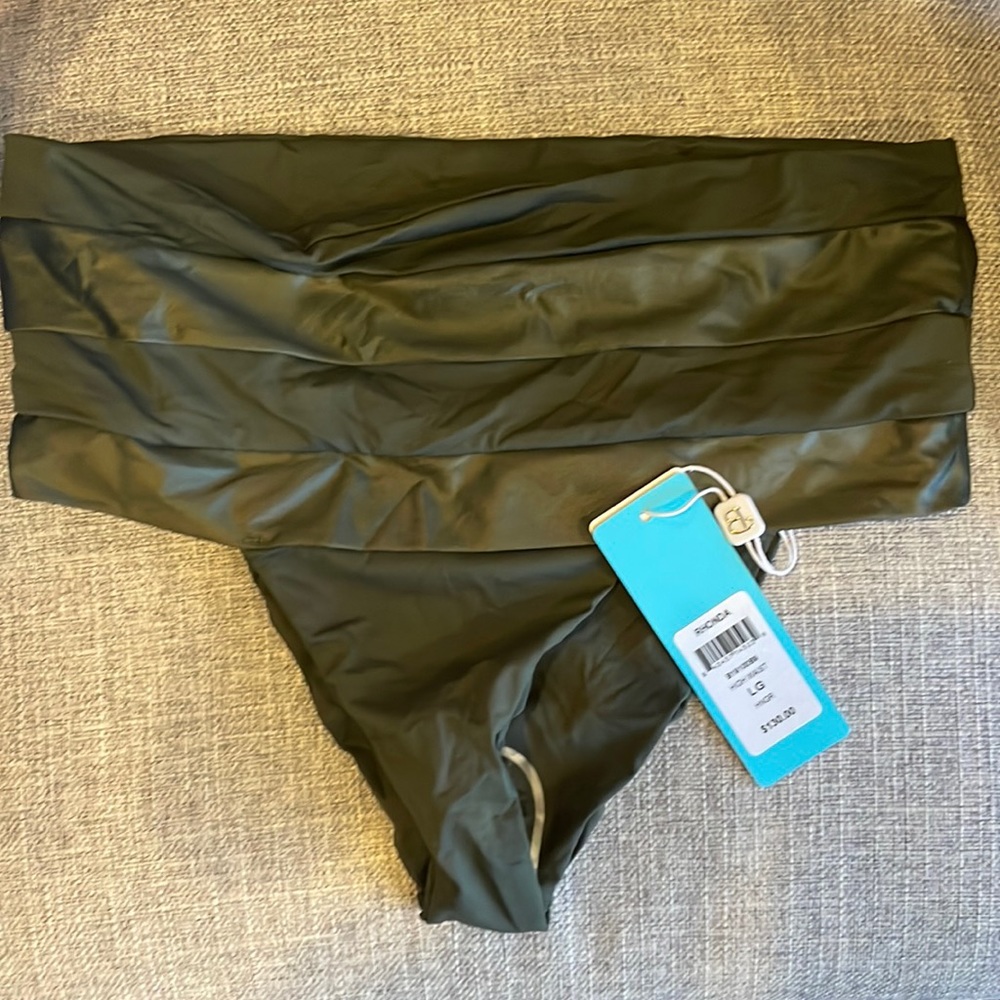 BwXh bunny high waist top L hunter green